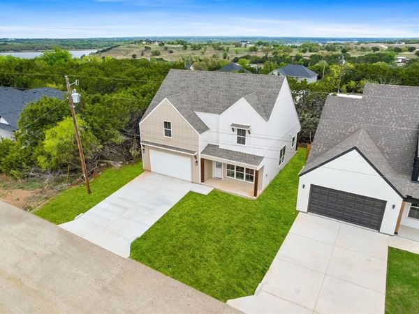 5639 Barkridge Drive, Granbury, TX 76048