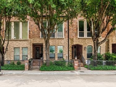 1430 Pecos Street, Dallas, TX 75204