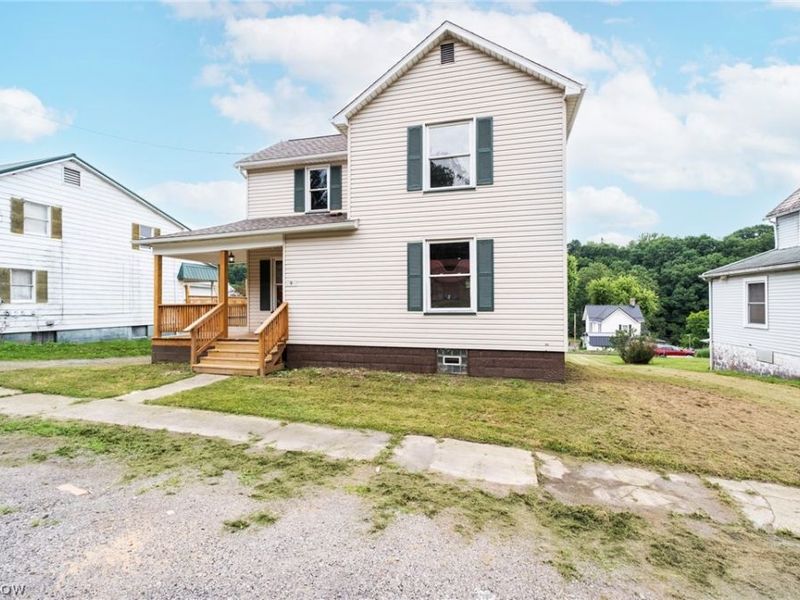 9 North Street, Salineville, OH 43945 Photo 2