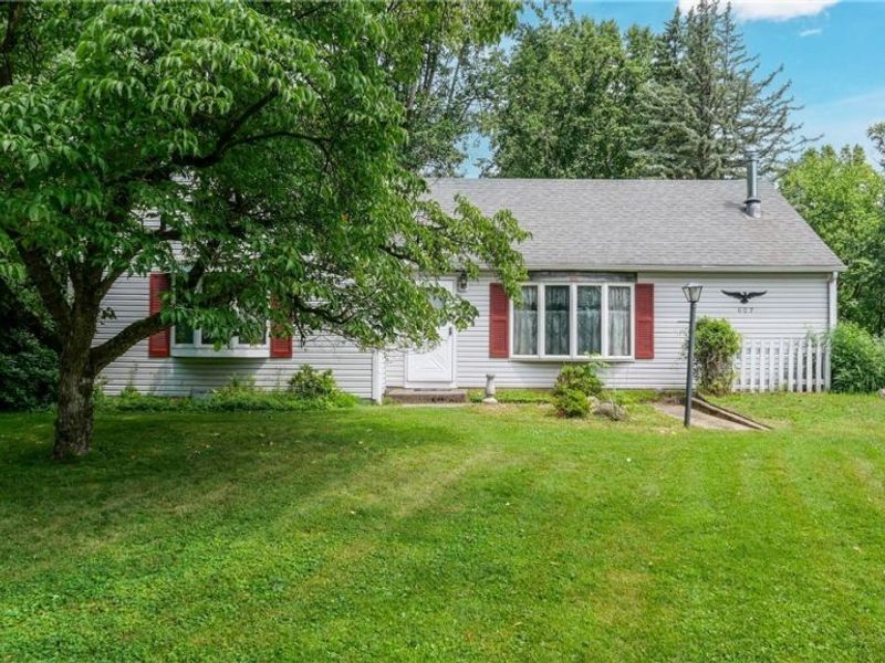 603 East Avenue, Tallmadge, OH 44278 Photo 1