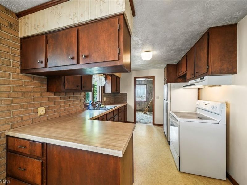 603 East Avenue, Tallmadge, OH 44278 Photo 8