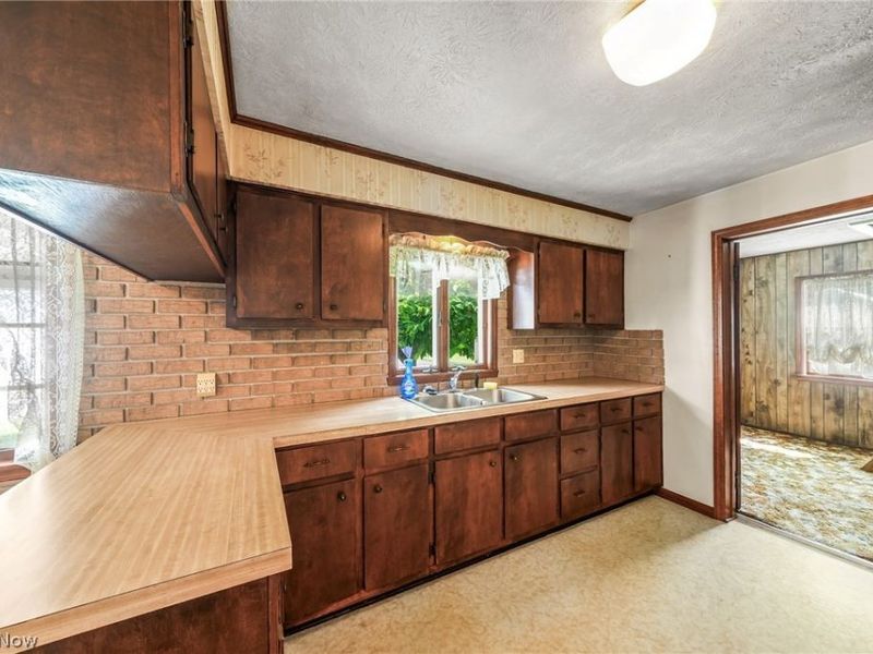 603 East Avenue, Tallmadge, OH 44278 Photo 9