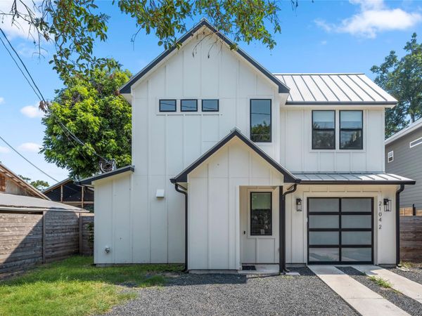 2104 E 2nd ST, Unit 2, Austin, TX 78702