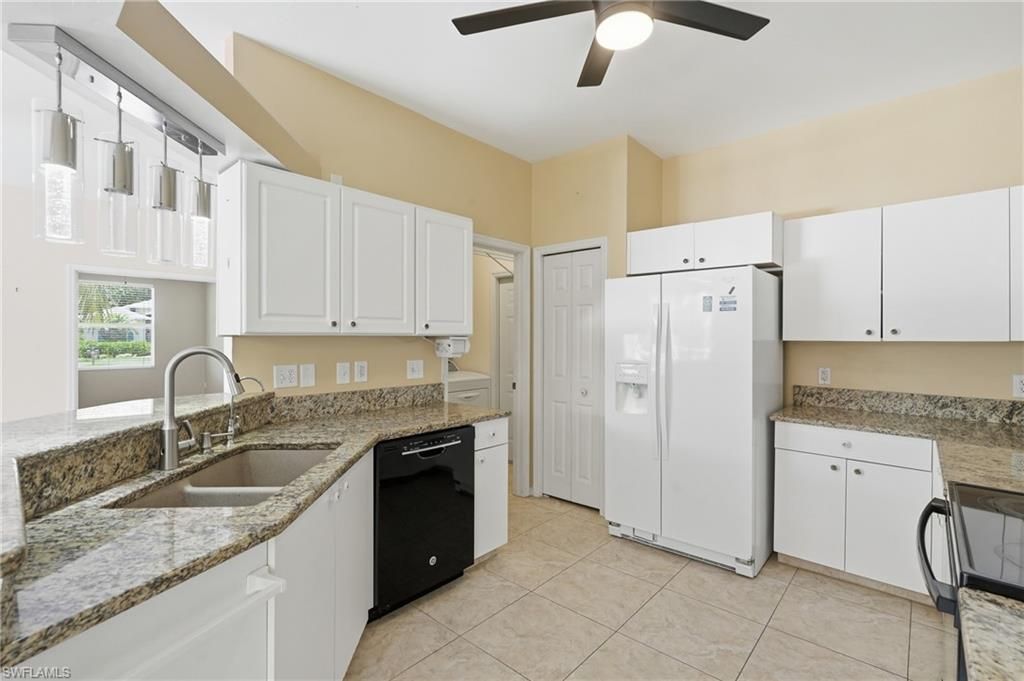 295 Stanhope Cir, Naples, FL 34104 Photo