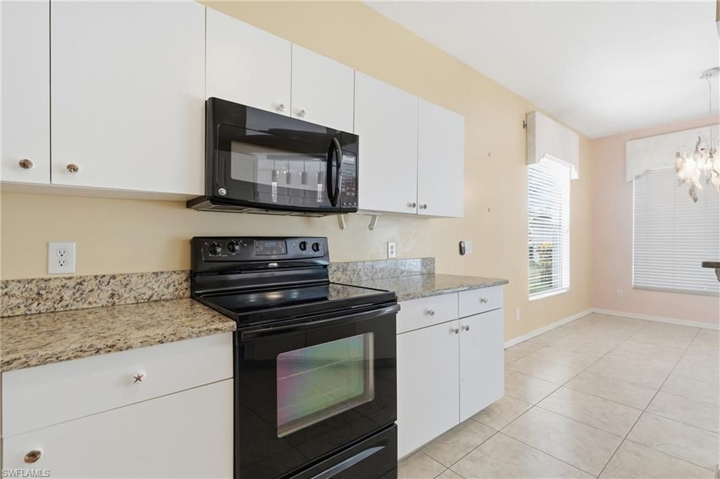 295 Stanhope Cir, Naples, FL 34104 Photo