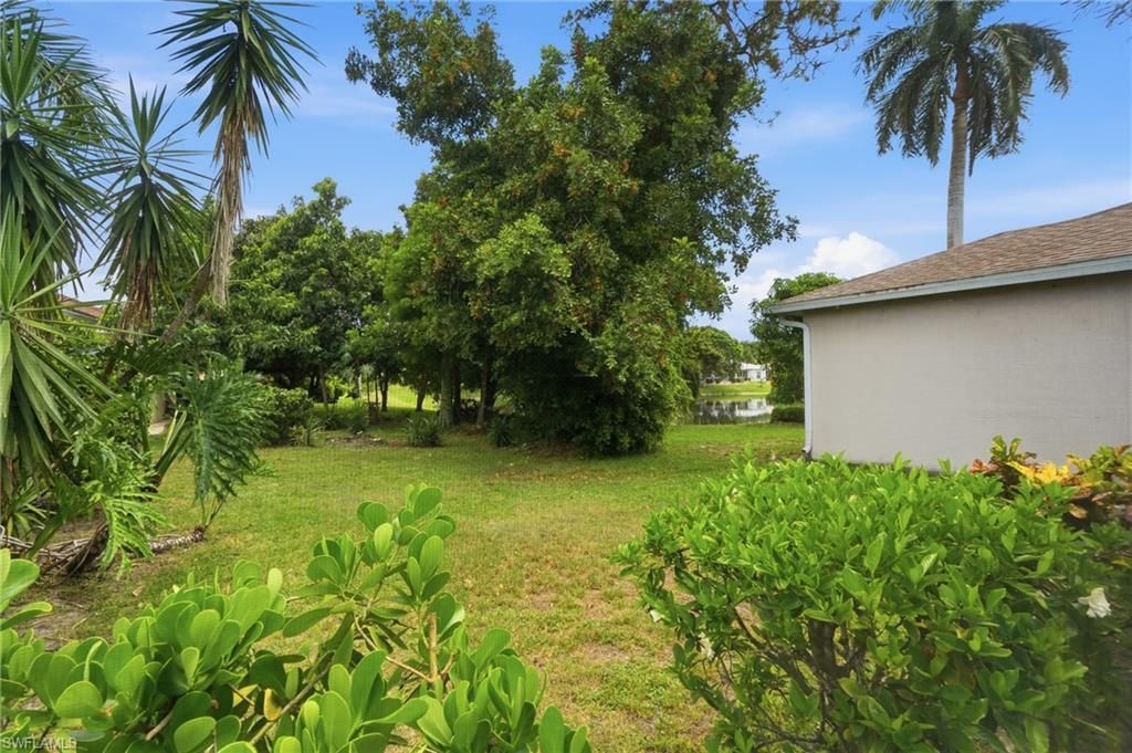295 Stanhope Cir, Naples, FL 34104 Photo