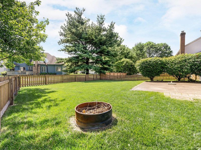590 Kingfisher Drive , Westerville, OH 43082 Photo 49