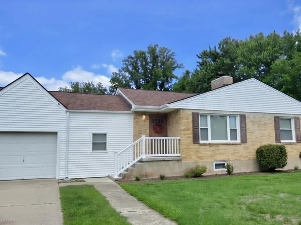 7007 La Marre DR , Roanoke, VA 24019