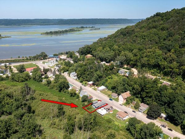 337 Spring Street, Lynxville, WI 54626