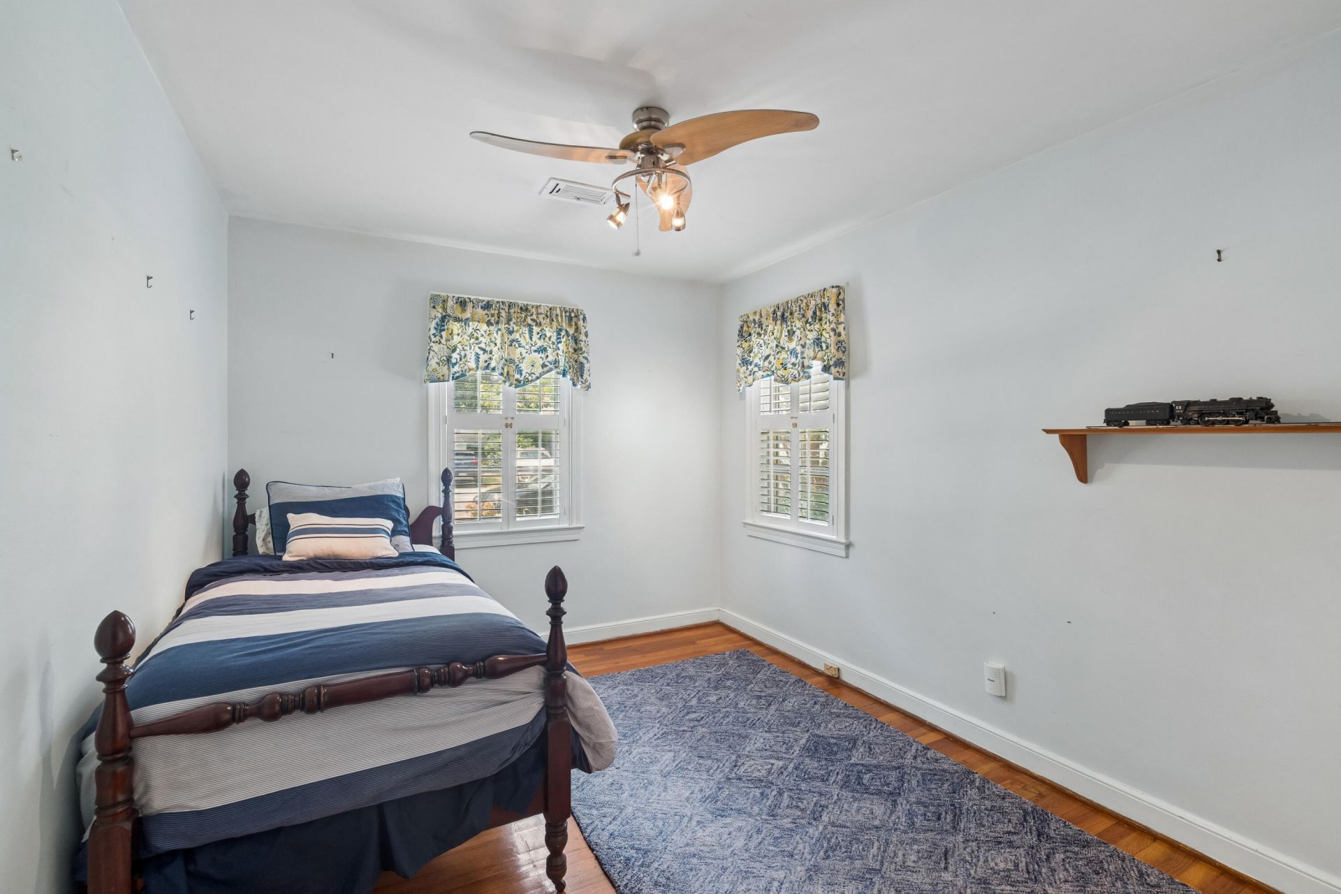 140 Chadwick Drive Photo 26