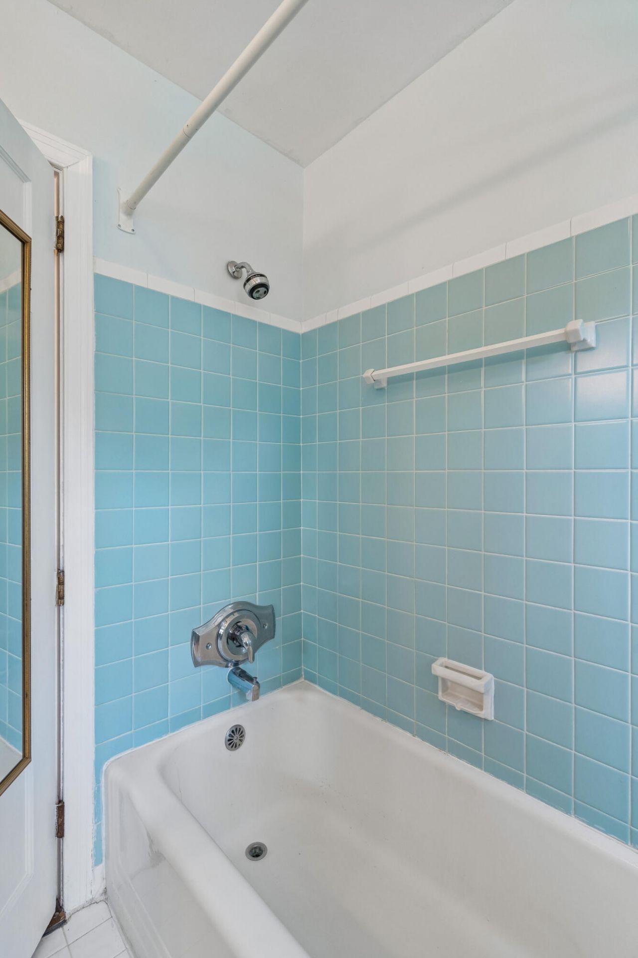 140 Chadwick Drive Photo 29
