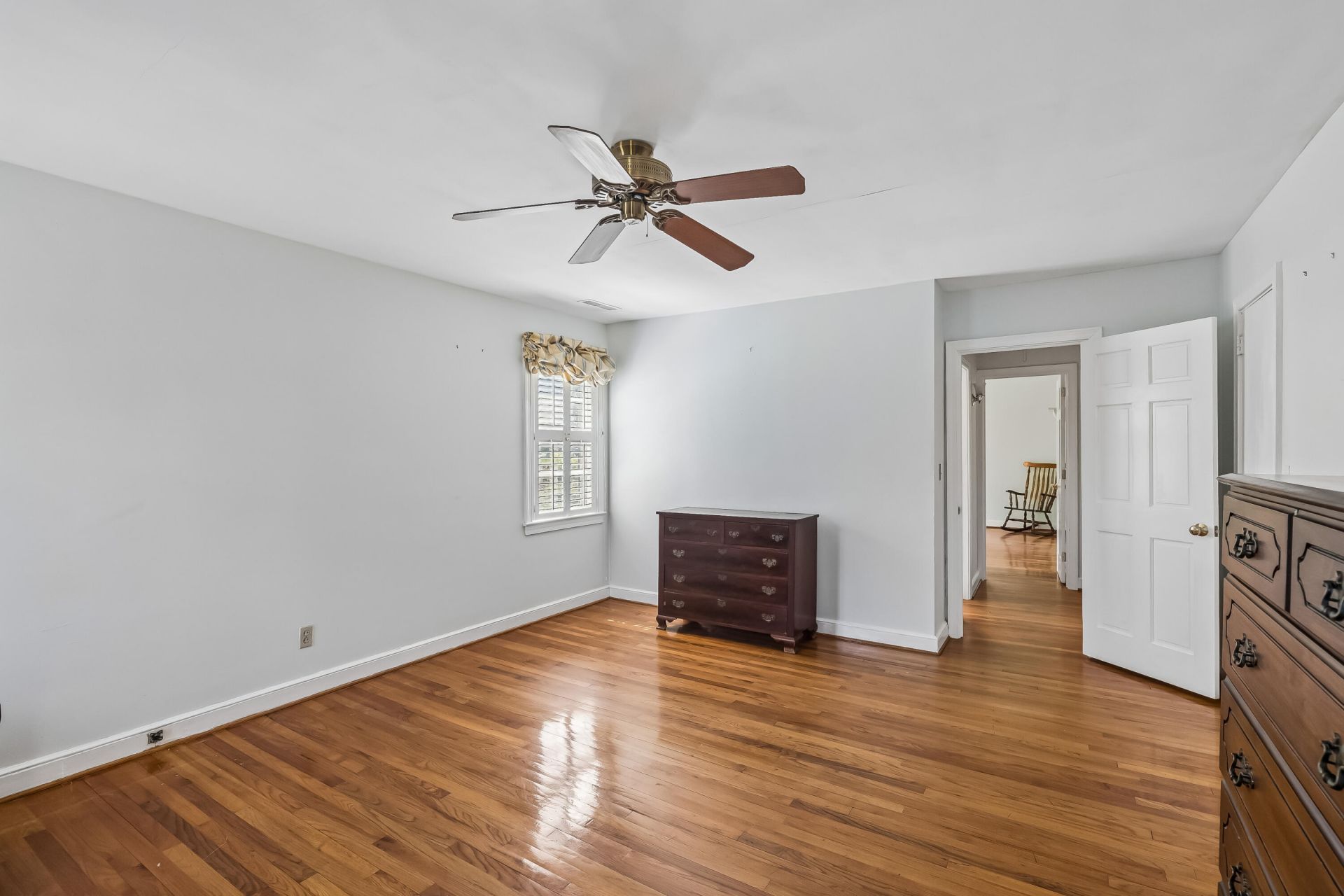140 Chadwick Drive Photo 31
