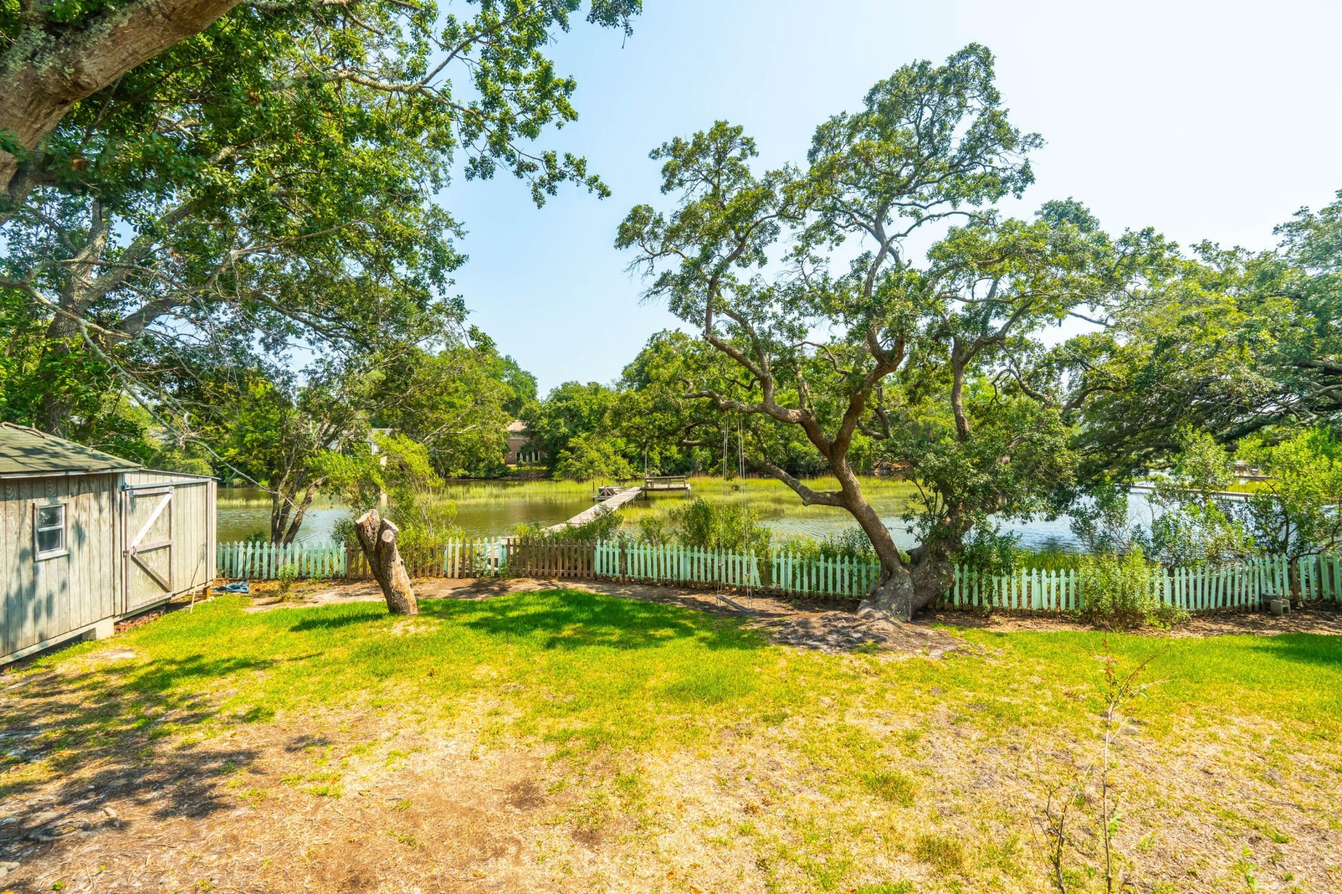 140 Chadwick Drive Photo 40