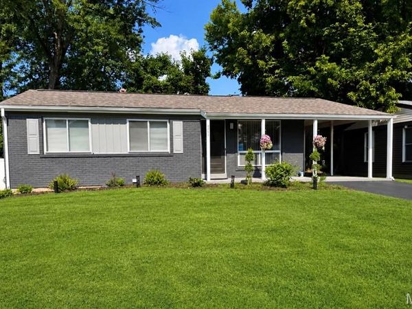 2865 Cherry Point Lane, Maryland Heights, MO 63043