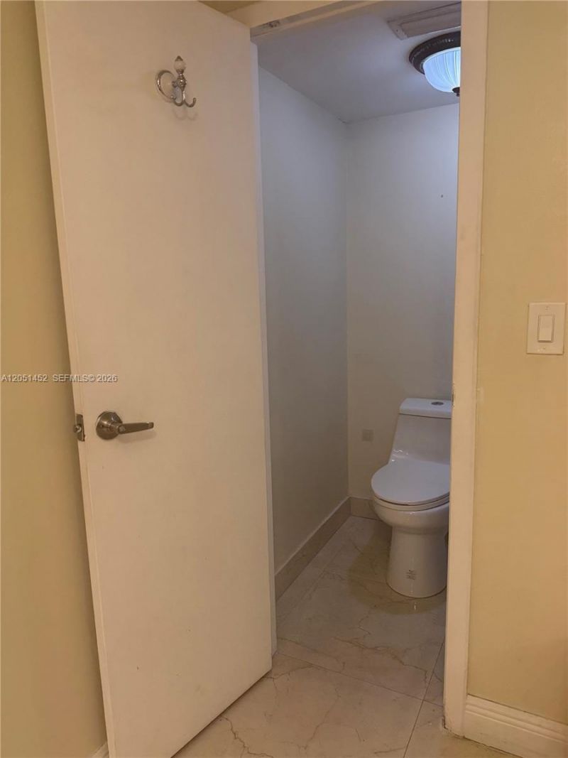 16100 Kilmarnock Dr , Miami Lakes, FL 33014 Photo