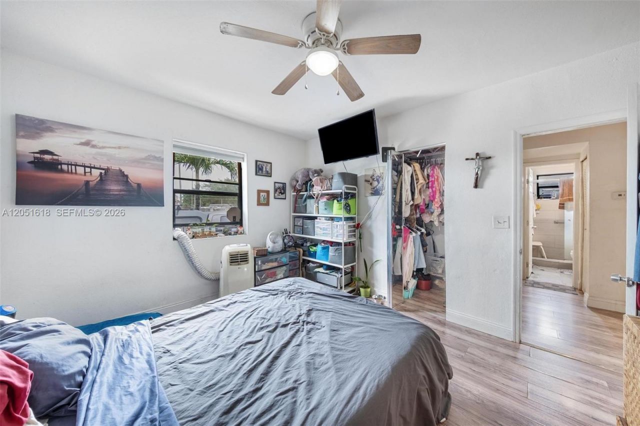 740 NW 135 St, North Miami, FL 33168 Photo