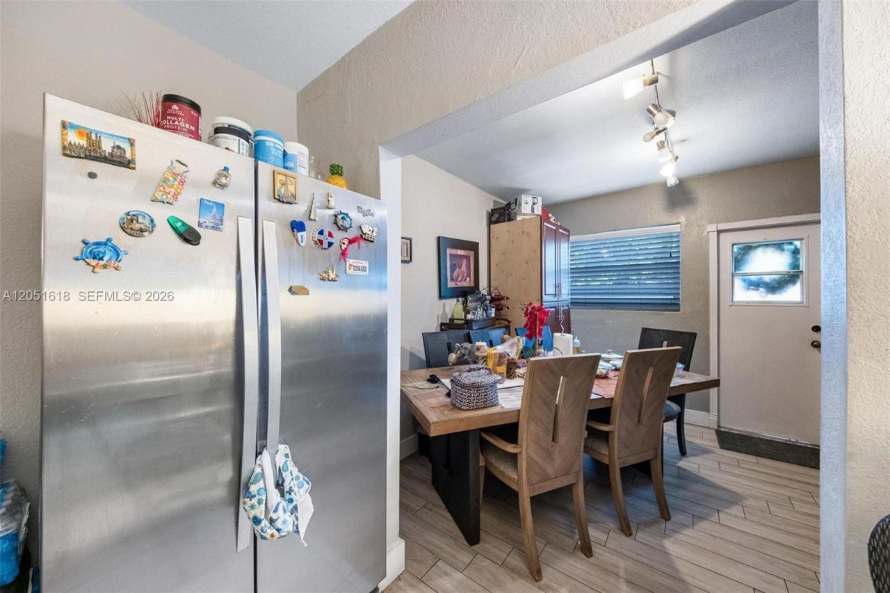 740 NW 135 St, North Miami, FL 33168 Photo