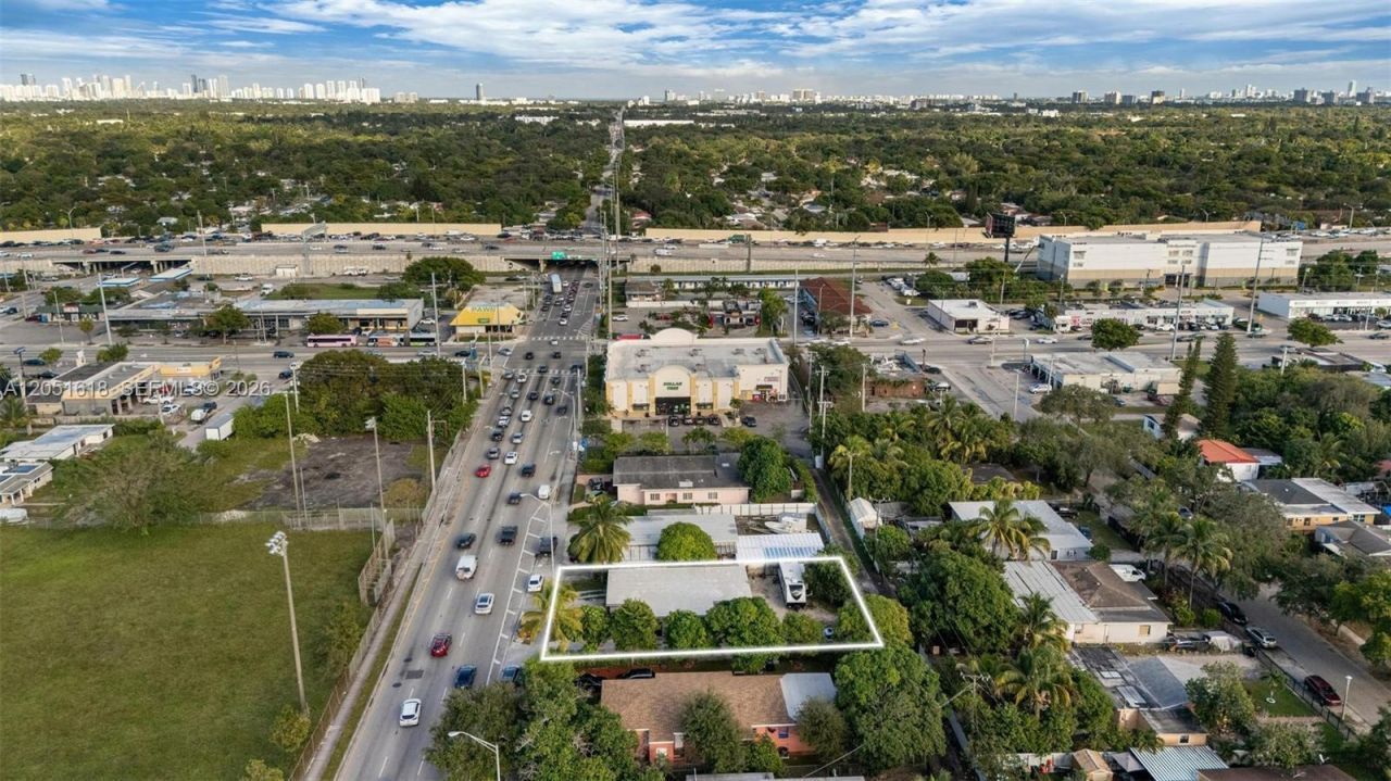 740 NW 135 St, North Miami, FL 33168 Photo