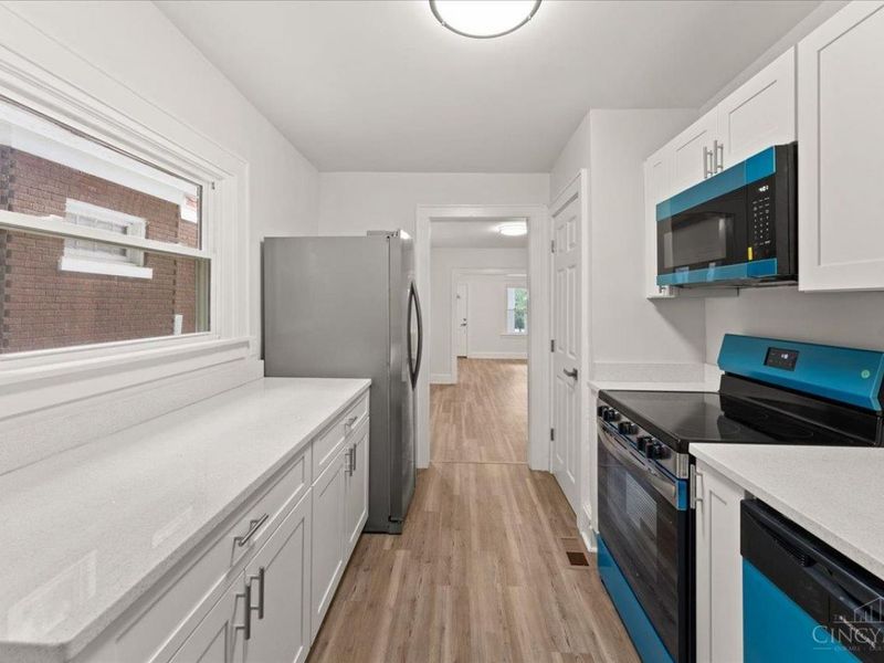 2011 Highland Avenue, Cincinnati, OH 45219 Photo 13
