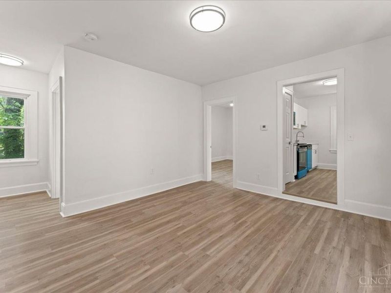 2011 Highland Avenue, Cincinnati, OH 45219 Photo 24
