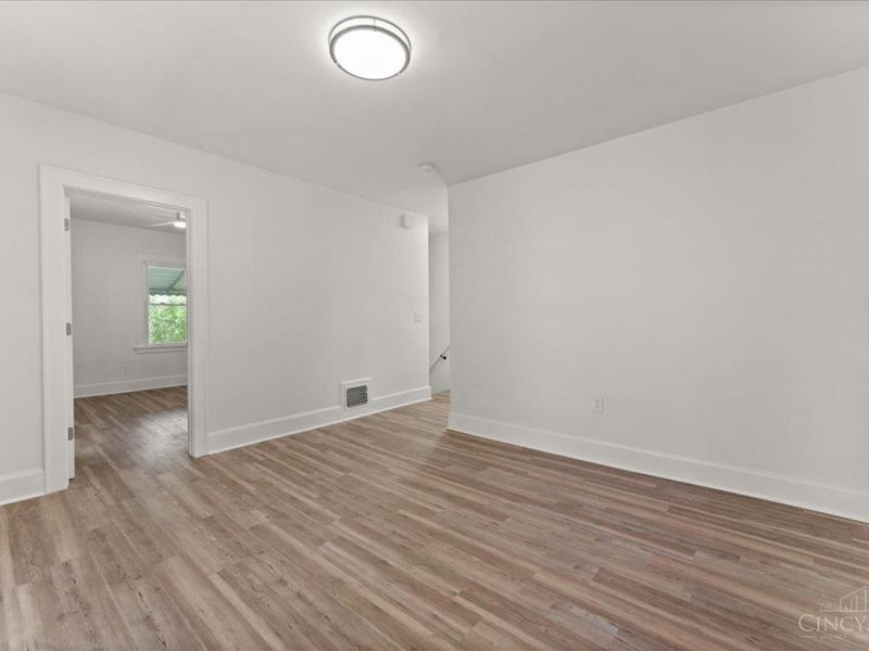 2011 Highland Avenue, Cincinnati, OH 45219 Photo 27