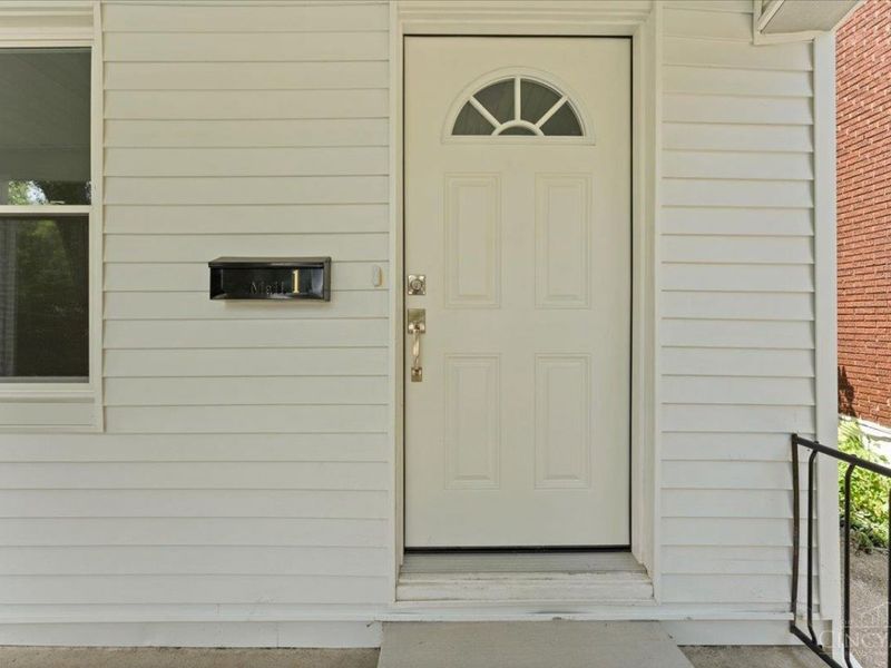 2011 Highland Avenue, Cincinnati, OH 45219 Photo 3