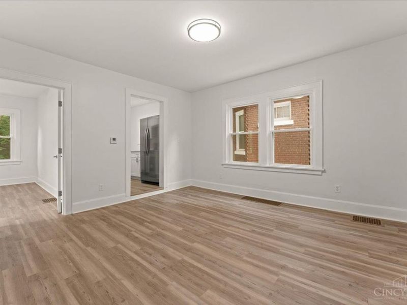 2011 Highland Avenue, Cincinnati, OH 45219 Photo 7