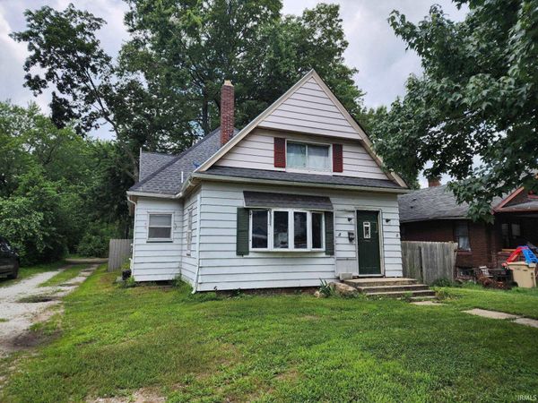 1911 Leer Street, South Bend, IN 46613