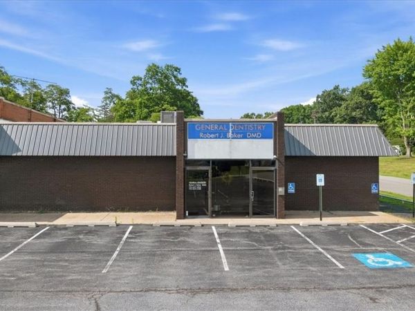 2400 Darlington Road , Beaver Falls, PA 15010