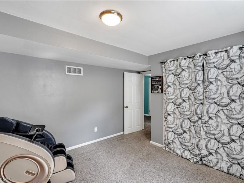 4340 Nottingham Avenue, Youngstown, OH 44511 Photo 29
