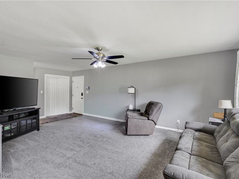 4340 Nottingham Avenue, Youngstown, OH 44511 Photo 3