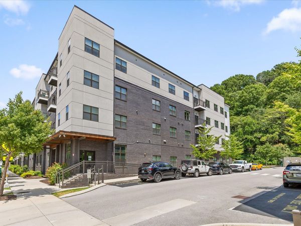 782 Riverfront Parkway, Unit 210, Chattanooga, TN 37402