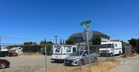 1541 Grand Ave, Sacramento, CA 95838 Photo