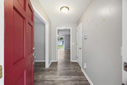 115 Cynthia Lane photo 4