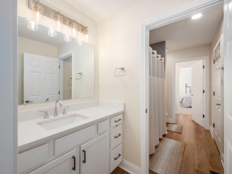 3832 Emmons Avenue, Columbus, OH 43219 Photo 17
