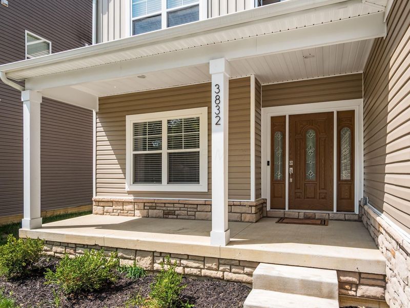 3832 Emmons Avenue, Columbus, OH 43219 Photo 2