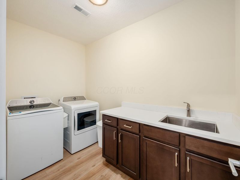 3832 Emmons Avenue, Columbus, OH 43219 Photo 21