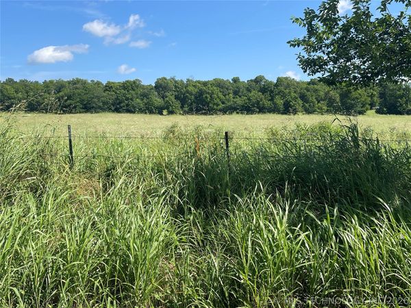 3 E 470 Road , Claremore, OK 74019