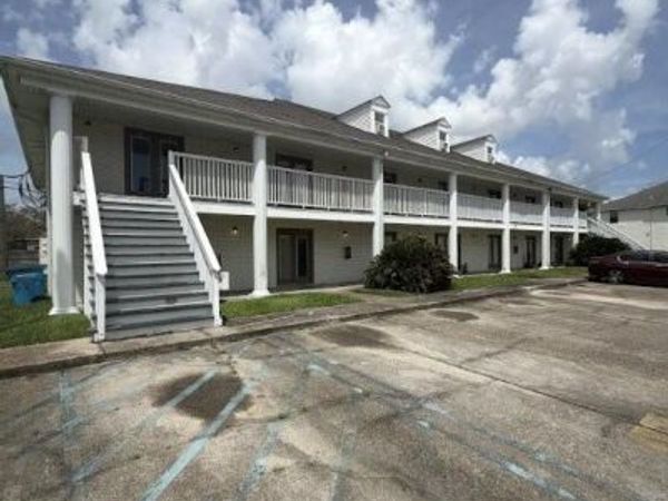 76 CARRIAGE Lane , Unit 7, Destrehan, LA 70047