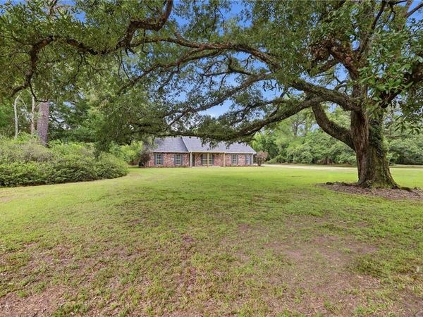 29636 WAGNER Road, Albany, LA 70711
