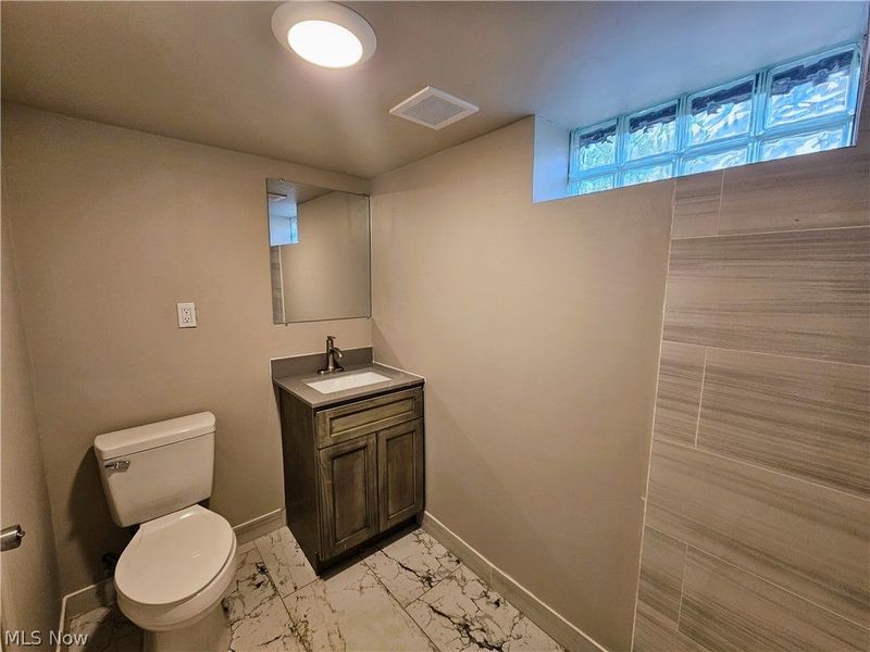 5221 E 119th Street, Garfield Heights, OH 44125 Photo 37