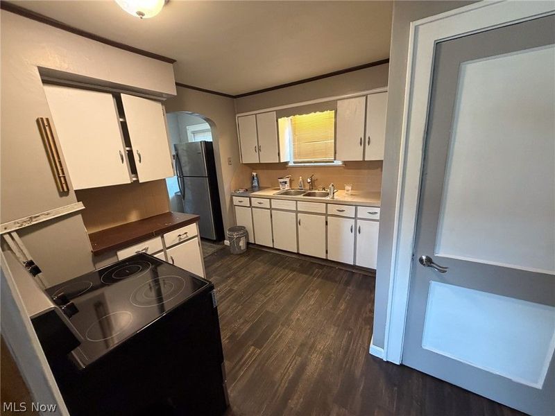 1282 Brown Street, Akron, OH 44301 Photo 7