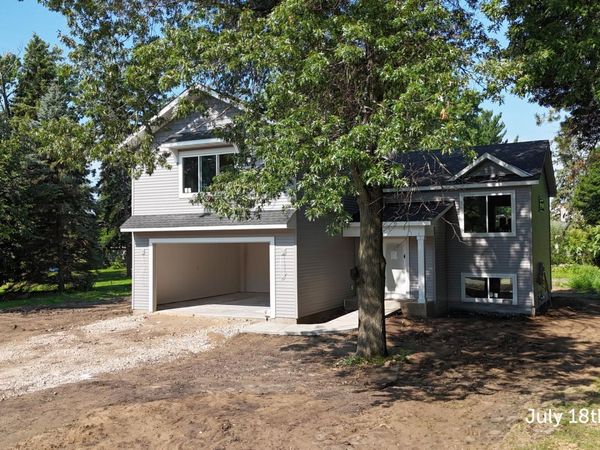 10509 Sumter Ave N, Brooklyn Park, MN 55445