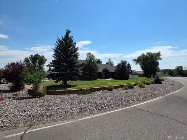 800 Cottonwood Circle, Alamosa, CO 81101