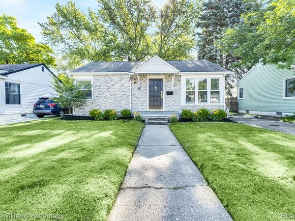 26136 Alger Boulevard, Madison Heights, MI 48071