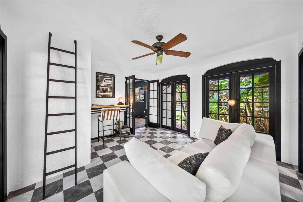 906 Alhambra Court, Orlando, FL 32804 Photo