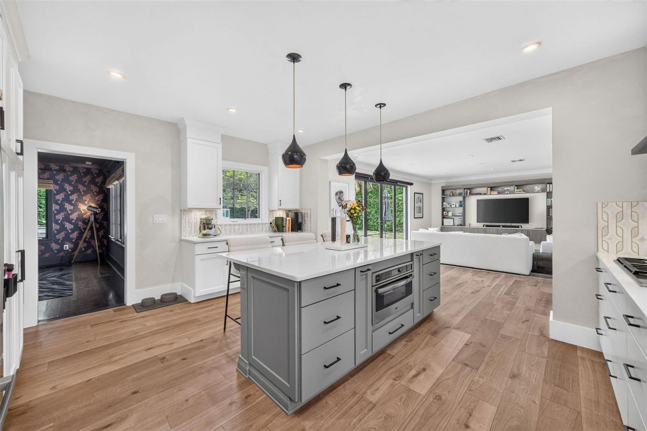 906 Alhambra Court, Orlando, FL 32804 Photo