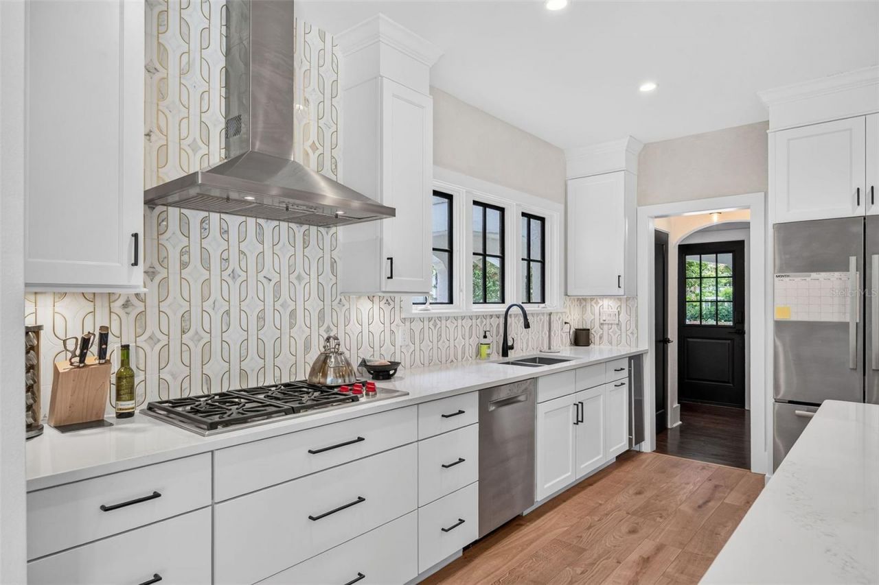 906 Alhambra Court, Orlando, FL 32804 Photo