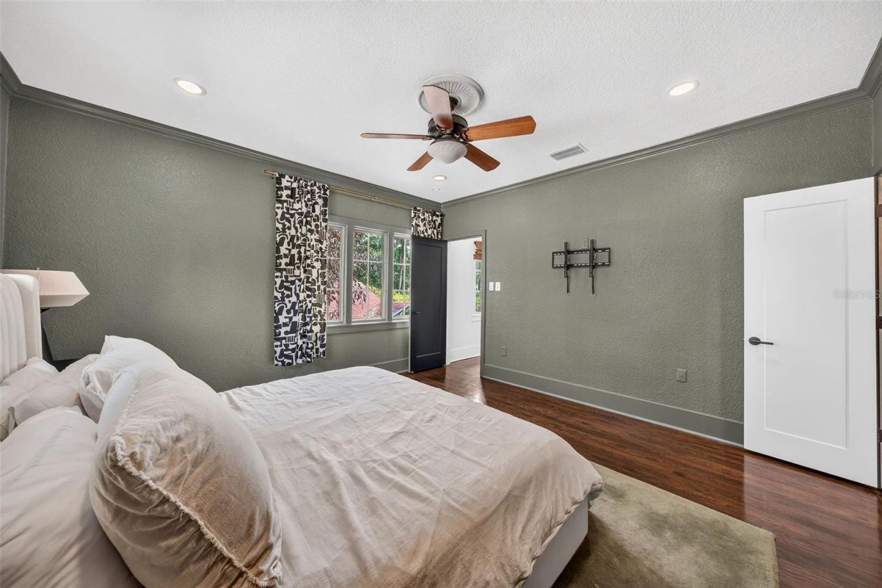 906 Alhambra Court, Orlando, FL 32804 Photo
