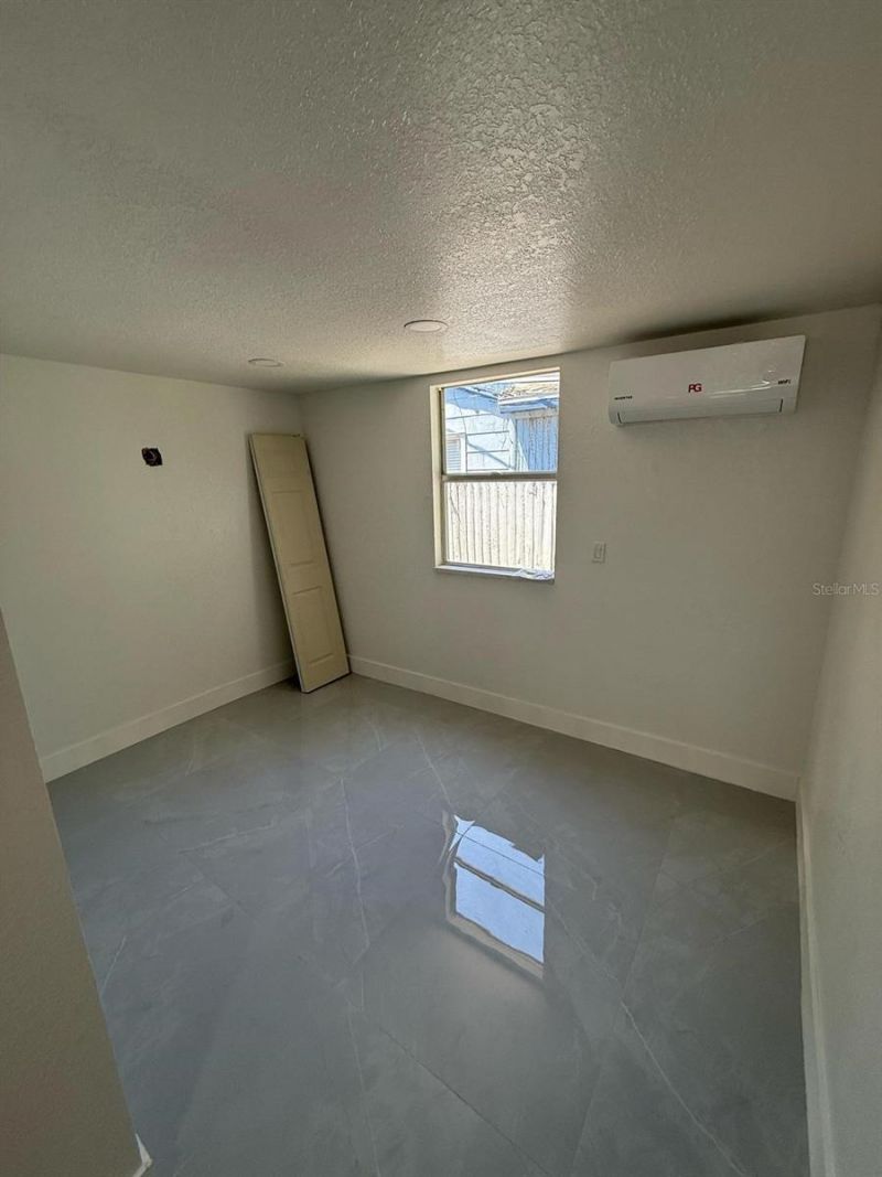 427 40th Avenue S, Saint Petersburg, FL 33705 Photo